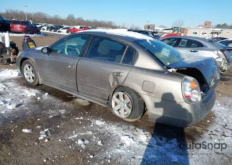 2003 Nissan Altima 2.5 S z USA, uszkodzony, nr VIN 1N4AL11D53C252578